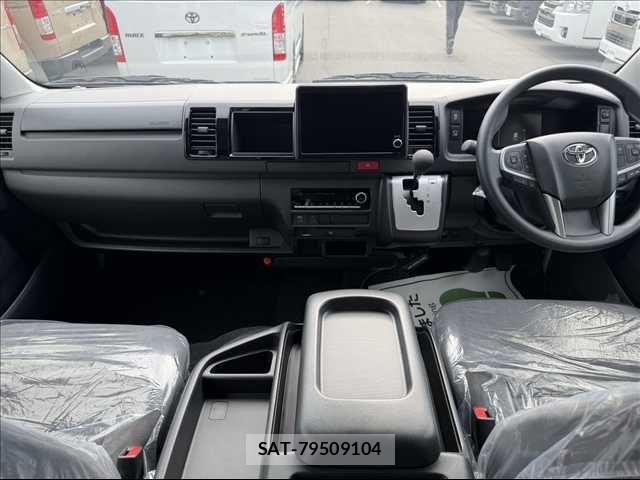 Toyota HIACE WAGON 2026-04 7723913-3