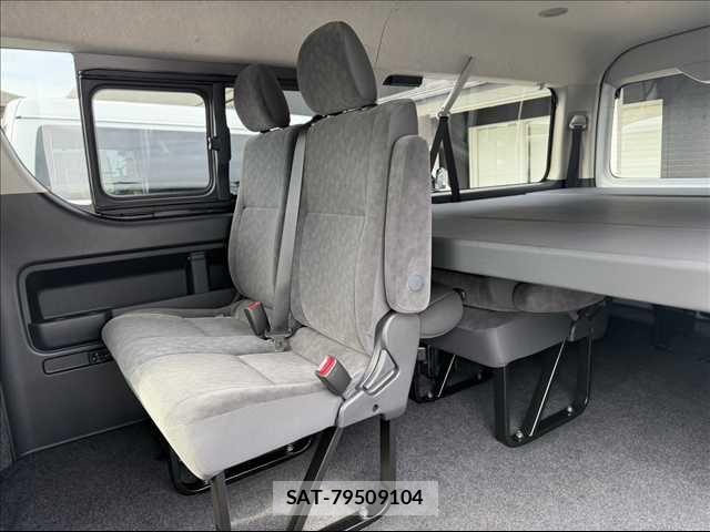 Toyota HIACE WAGON 2026-04 7723913-7