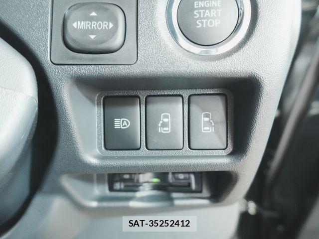 Toyota HIACE WAGON 2025-12 7723899-9