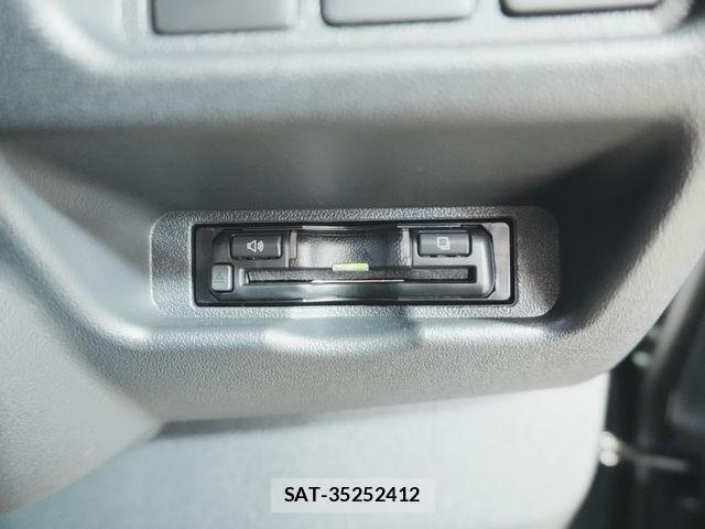 Toyota HIACE WAGON 2025-12 7723899-10