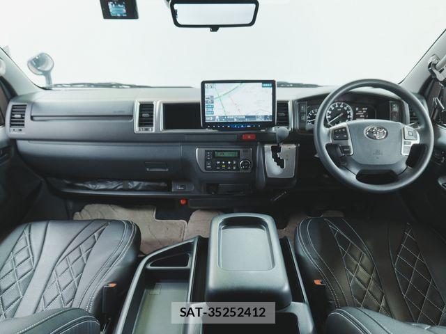 Toyota HIACE WAGON 2025-12 7723899-1
