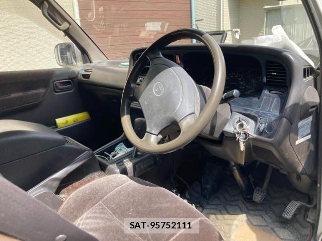 Toyota HIACE WAGON 1995-07 7723920-15