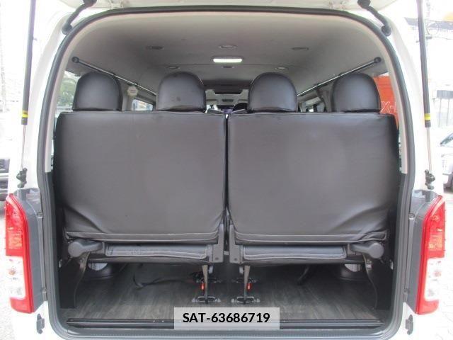Toyota HIACE WAGON 2020-08 7785439-16