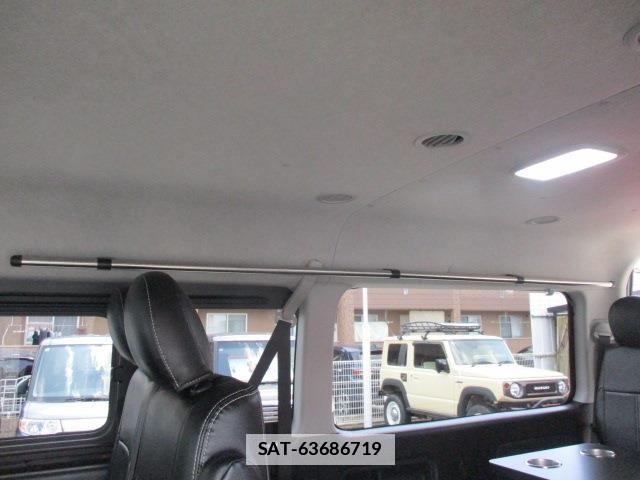 Toyota HIACE WAGON 2020-08 7785439-25