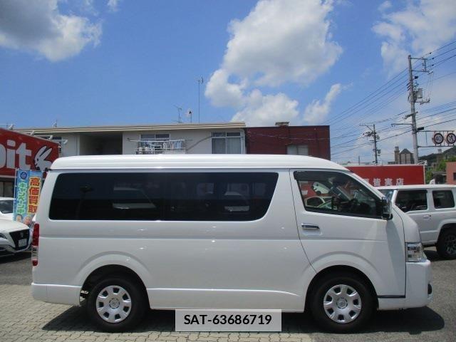 Toyota HIACE WAGON 2020-08 7785439-8