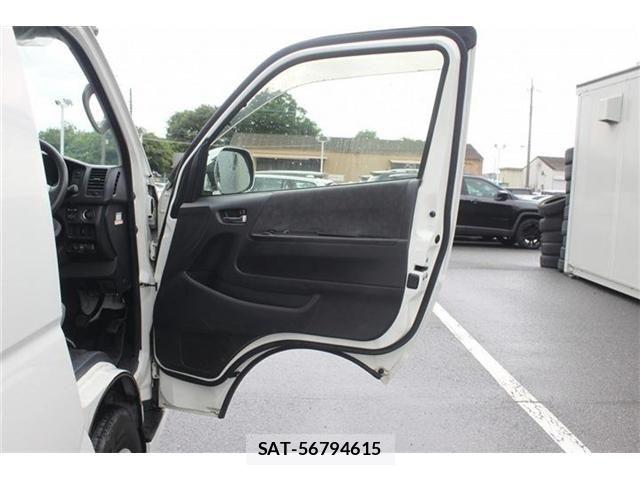 Toyota HIACE WAGON 2014-07 7785432-26