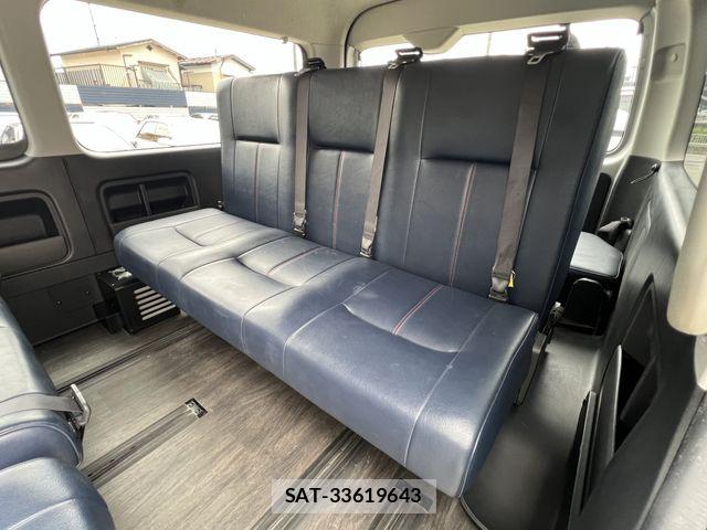 Toyota HIACE WAGON 2015-09 7785428-12