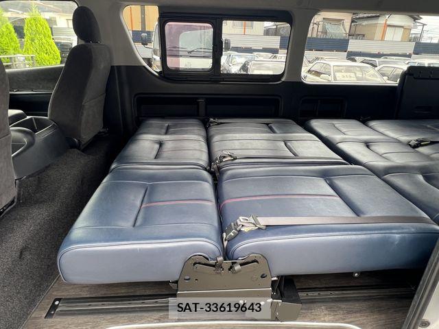 Toyota HIACE WAGON 2015-09 7785428-17