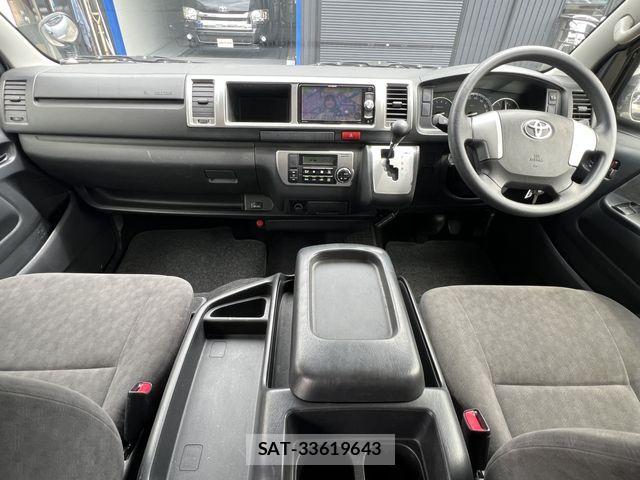Toyota HIACE WAGON 2015-09 7785428-19