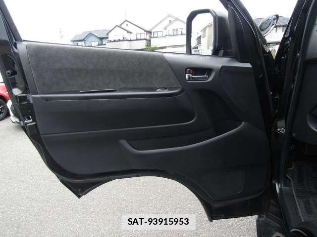 Toyota HIACE WAGON 2021-06 7785438-29