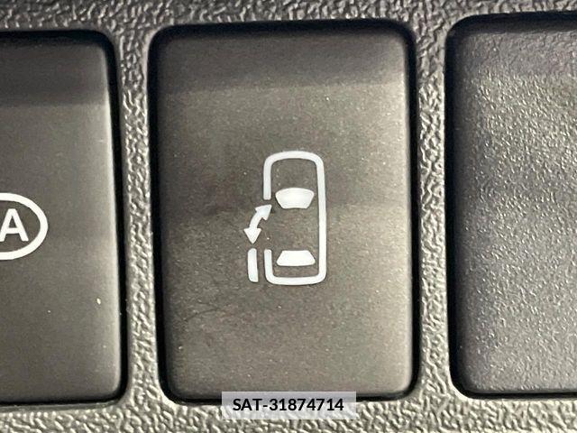 Toyota HIACE WAGON 2025-05 7876748-7