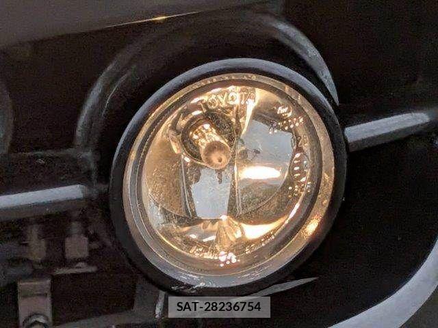 Toyota HIACE WAGON 2010-04 7961949-10
