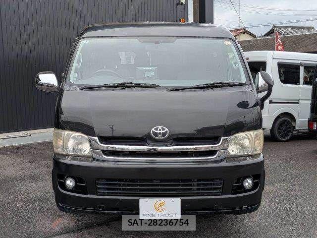 Toyota HIACE WAGON 2010-04 7961949-12