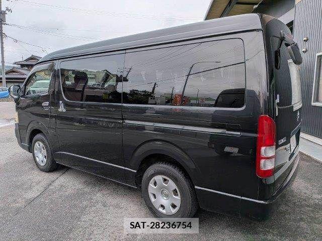 Toyota HIACE WAGON 2010-04 7961949-17