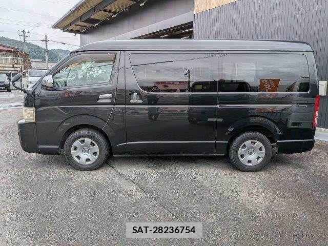 Toyota HIACE WAGON 2010-04 7961949-18