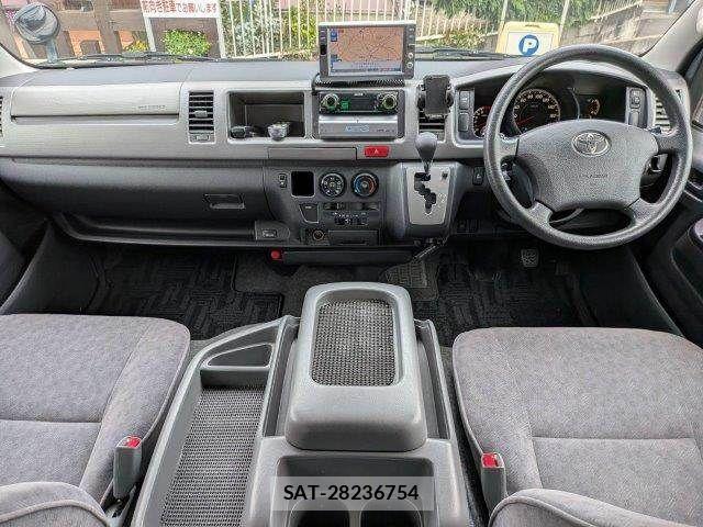Toyota HIACE WAGON 2010-04 7961949-2