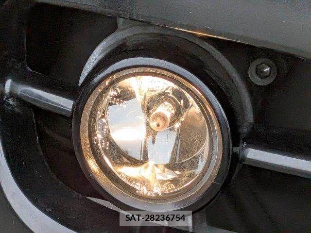 Toyota HIACE WAGON 2010-04 7961949-29