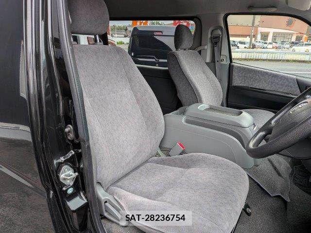 Toyota HIACE WAGON 2010-04 7961949-6