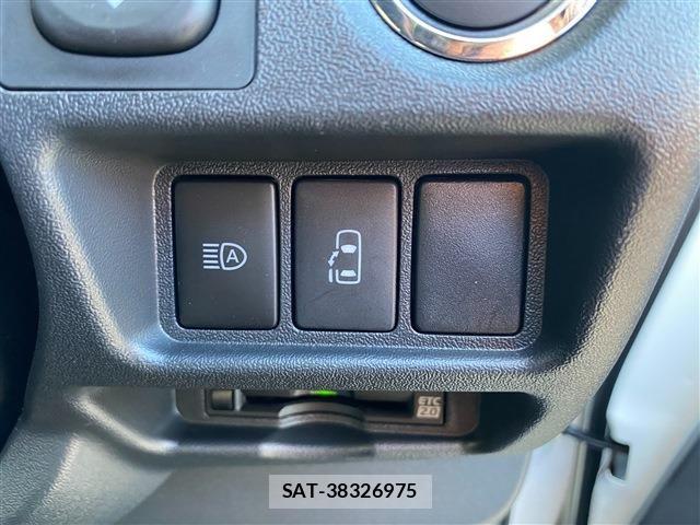 Toyota HIACE WAGON 2025-09 8035875-22