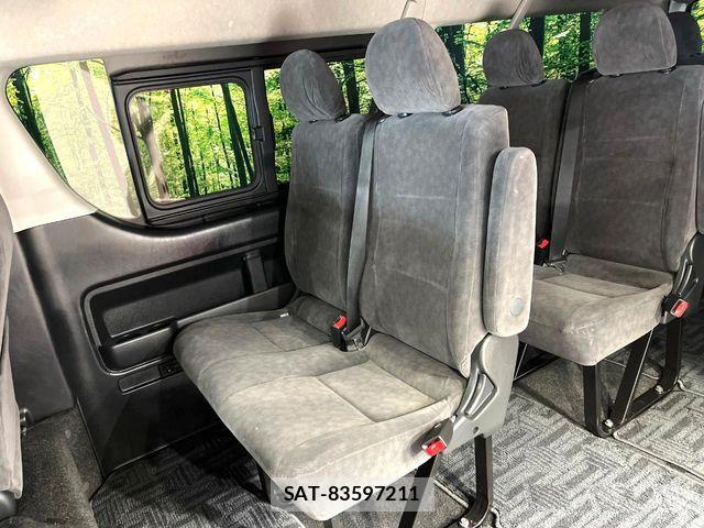 Toyota HIACE WAGON 2021-08 8073961-9