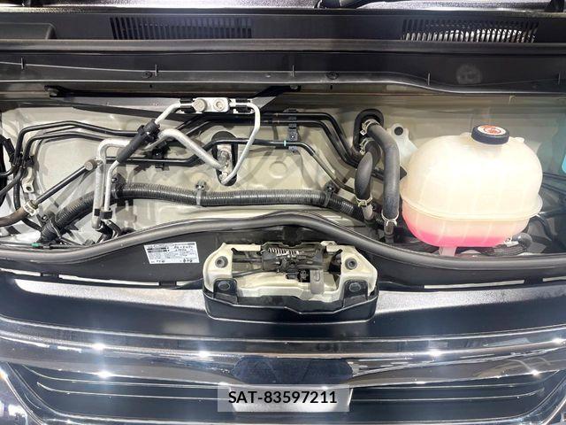 Toyota HIACE WAGON 2021-08 8073961-18