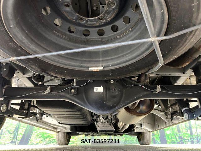 Toyota HIACE WAGON 2021-08 8073961-19