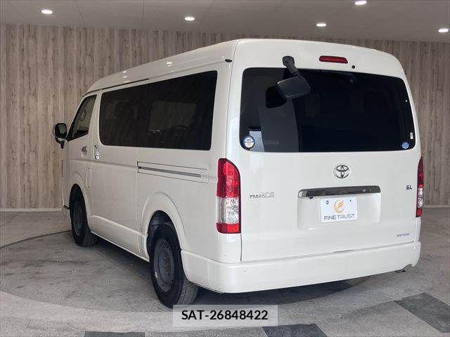 Toyota HIACE WAGON 2020-03 8099517-21