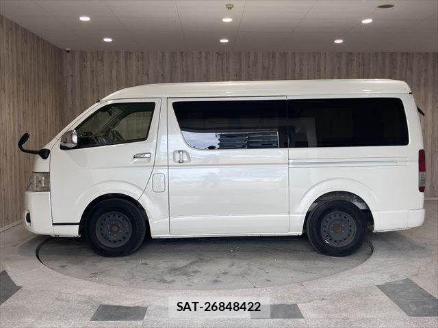 Toyota HIACE WAGON 2020-03 8099517-22