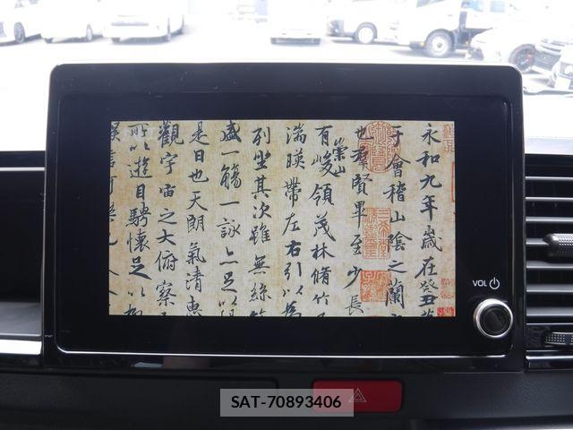 Toyota HIACE WAGON 2026-07 8099508-13