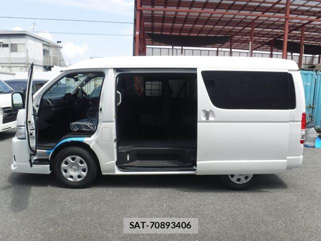 Toyota HIACE WAGON 2026-07 8099508-2