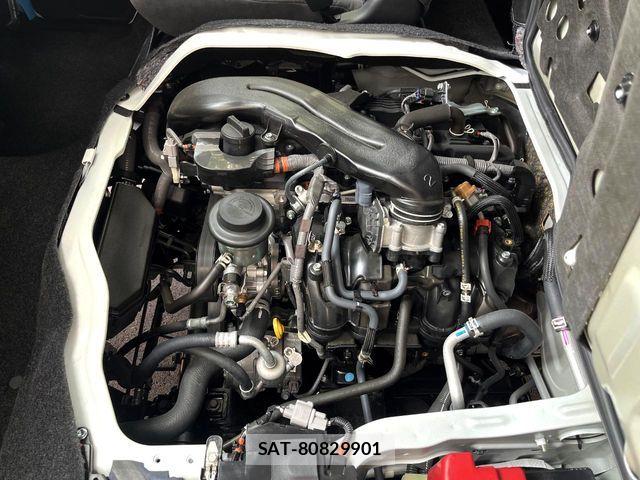 Toyota HIACE WAGON 2025-06 8130448-17