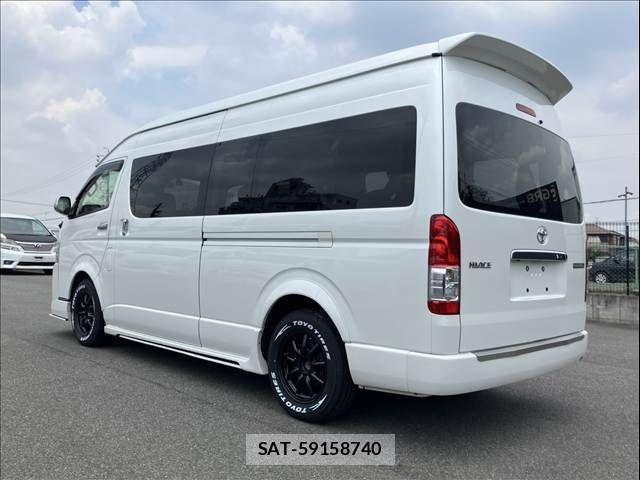 Toyota HIACE WAGON 2019-08 8130449-11