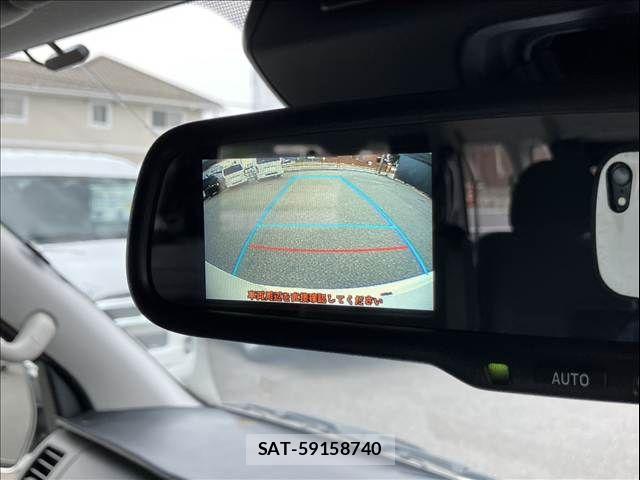 Toyota HIACE WAGON 2019-08 8130449-16