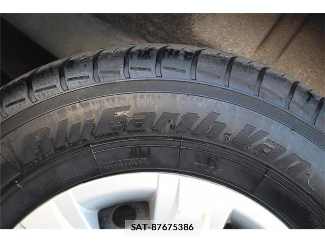 Toyota HIACE WAGON 2018-01 8145887-13