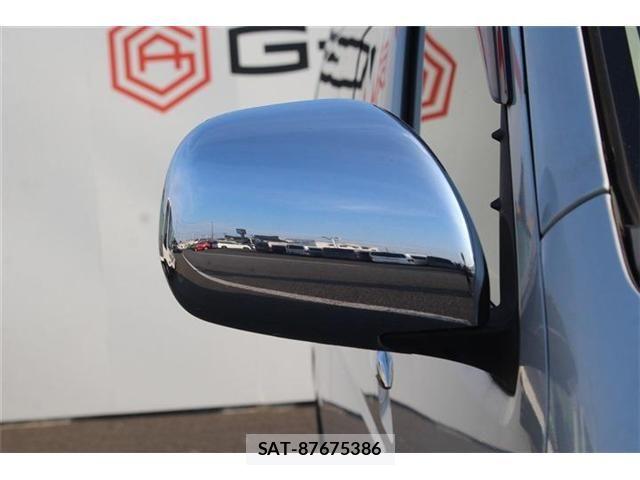 Toyota HIACE WAGON 2018-01 8145887-21