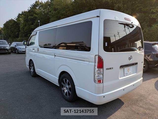 Toyota HIACE WAGON 2012-03 8158542-20