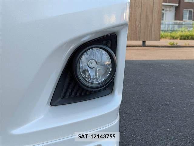 Toyota HIACE WAGON 2012-03 8158542-24