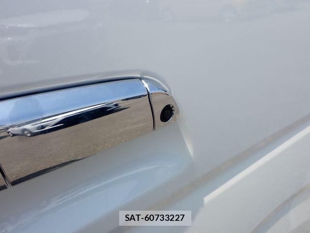 Toyota HIACE WAGON 2026-07 8207804-11