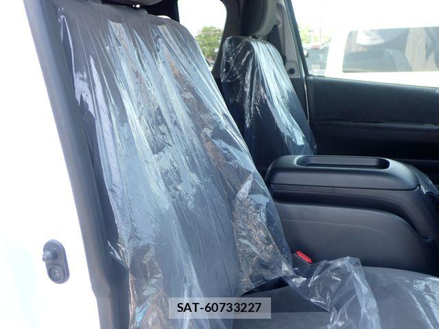 Toyota HIACE WAGON 2026-07 8207804-22