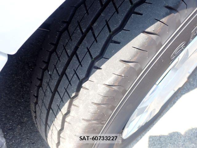 Toyota HIACE WAGON 2026-07 8207804-27
