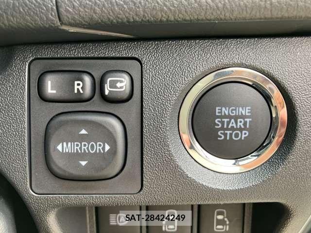 Toyota HIACE WAGON 2025-09 8207800-23