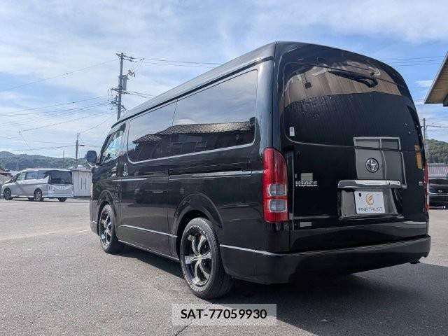Toyota HIACE WAGON 2011-03 8207807-21