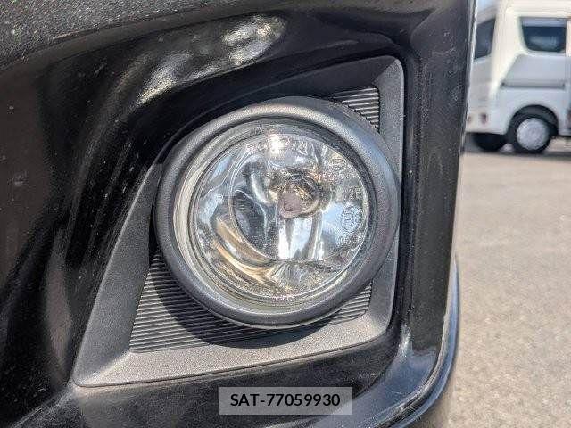 Toyota HIACE WAGON 2011-03 8207807-25
