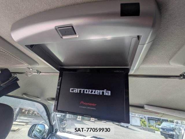 Toyota HIACE WAGON 2011-03 8207807-2