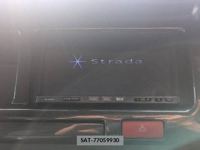 Toyota HIACE WAGON 2011-03 8207807-4