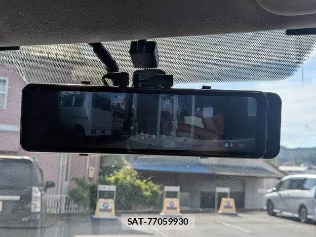 Toyota HIACE WAGON 2011-03 8207807-8