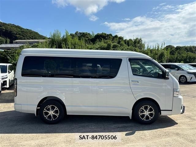 Toyota HIACE WAGON 2026-06 8207801-16