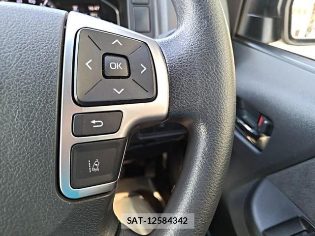 Toyota HIACE WAGON 2020-09 8207805-17