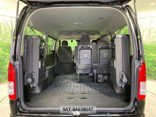 Toyota HIACE WAGON 2021-09 8207802-10