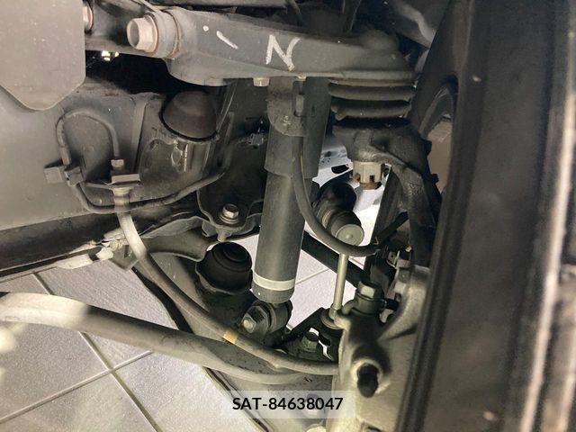 Toyota HIACE WAGON 2021-09 8207802-19